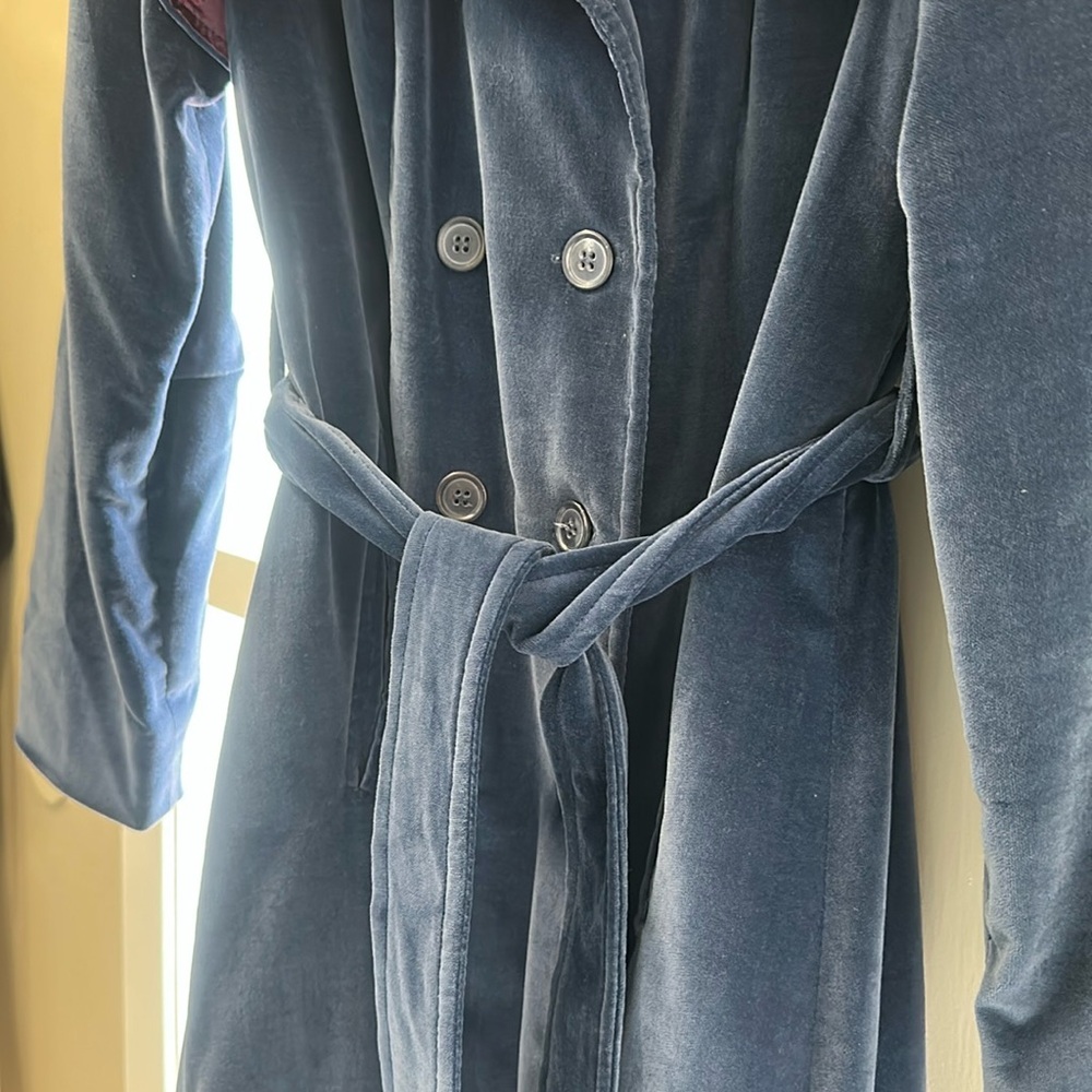 Gorgeous 1960s vintage Blue Trench Coat with Belt